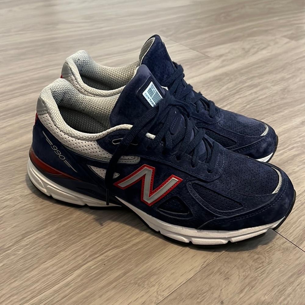 New balance 990v4